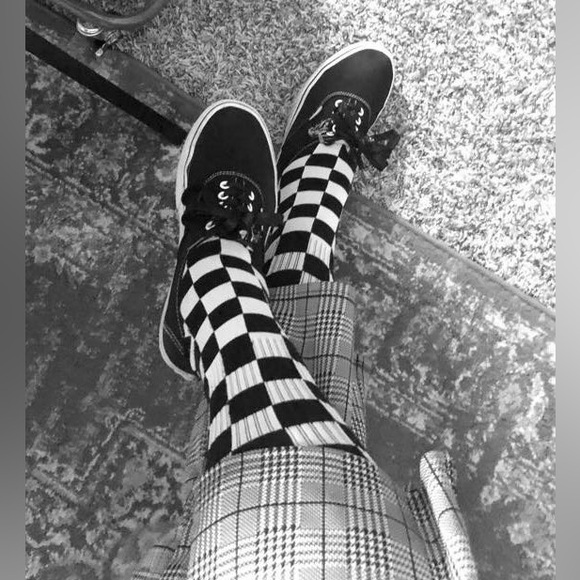 Vans Checkered Crew Socks 🧦🏁🖤🤍 - Picture 3 of 3